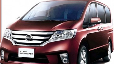 PASAR MPV HIGH END: Nissan Serena Terus Pepet Toyota Alphard